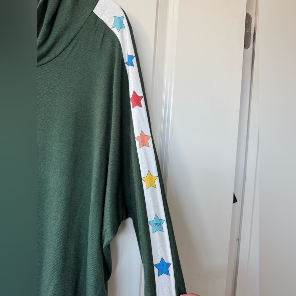 Lauren Moshi Stars & Rainbow Eye Royal Green Oversized Hoodie with thumb holes - Picture 6 of 6